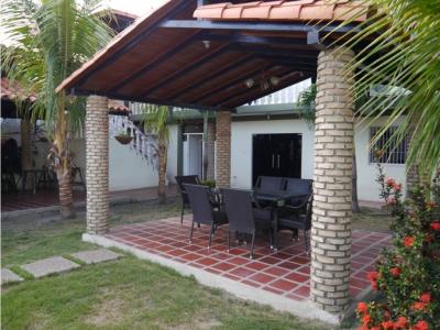 Casa en Venta Zona El Placer Cabudare 22-23243 M&N 04245543093, 662 mt2, 6 habitaciones