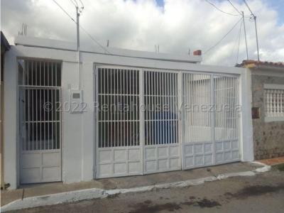 Casa en Venta  Los Yabos Cabudare 22-27759 M&N 04245543093, 70 mt2, 2 habitaciones