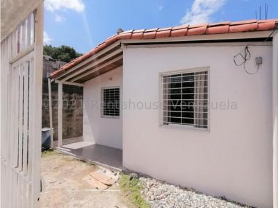Casa en venta en Parroquia Jose Gregorio Cabudare Mls#22-10954 fcb , 62 mt2, 3 habitaciones