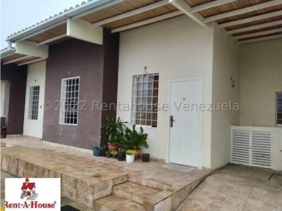 Casa en venta en Los Samanes Cabudare Mls#22-15374 fcb , 200 mt2, 5 habitaciones