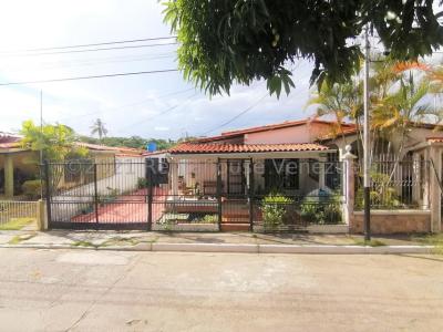 Francisco R. (04169519523) Vende Casa en Valle Hondo(Cabudare) 22-7774, 226 mt2, 3 habitaciones