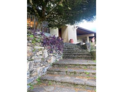 Preciosa casa con clima y vista de Montaña en Oripoto, 600 mt2, 8 habitaciones