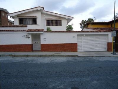 Vendo casa 350m2 5h+s/5b+s/4p Los Samanes 6870, 350 mt2, 6 habitaciones