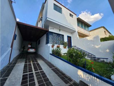 Casa con gran potencial en venta en Las Palmas, 350 mt2, 4 habitaciones