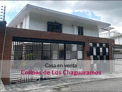 Casa en venta en Colinas de Los Chaguaramos con bella vista, 274 mt2, 3 habitaciones