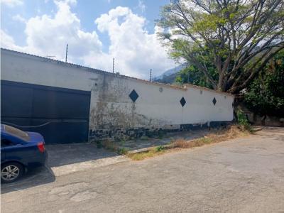 Casa para remodelar en El Marqués, 545 mt2, 4 habitaciones