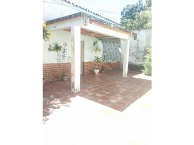 Casa en venta en Campo Alegre, Maracay, 4 habitaciones