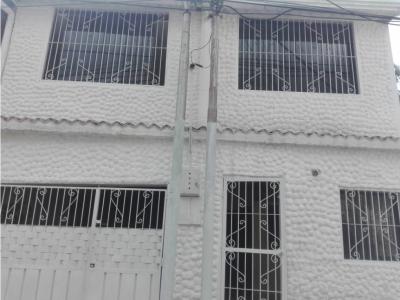 Casa en El Limón, Estado Aragua., 218 mt2, 6 habitaciones