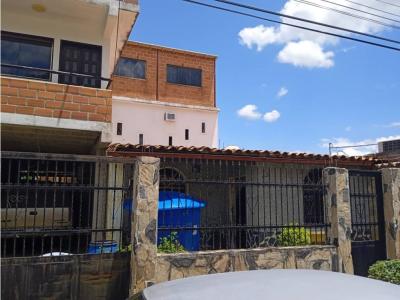 Casa en Venta en la Urb. Los Mangos Morita I, Aragua, 187 mt2, 4 habitaciones