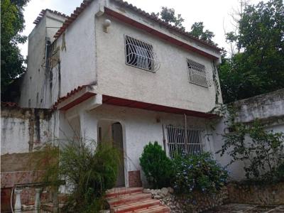 Casa en venta en El Castaño, Sector El Saman, 200 mt2, 3 habitaciones