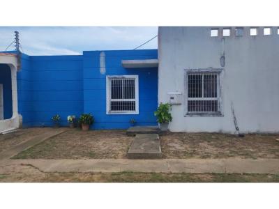 CASA EN LA URB LOMAS DEL BOSQUE / TIPURO VE02-1517ST-MYAFAR, 80 mt2, 2 habitaciones