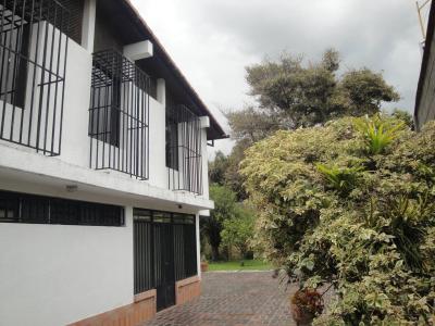 Casa en Venta en Urbanización Santa María Sur, 450 mt2, 5 habitaciones