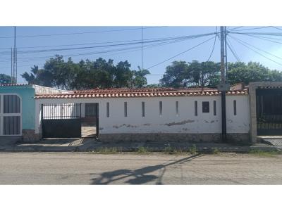 Casa en Venta Flor Amarilla (con anexo incluido), 70 mt2