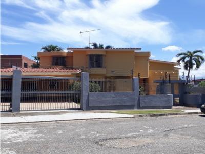 En venta casa en Valles de Camoruco Novus: 457662, 604 mt2, 5 habitaciones