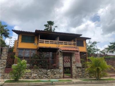 Casa en Altos de Guataparo, 926 mt2, 4 habitaciones