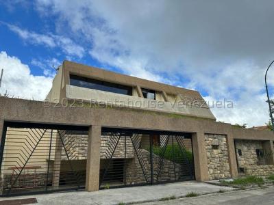 Casas en Venta en Lomas de Lagunita , 400 mt2, 7 habitaciones