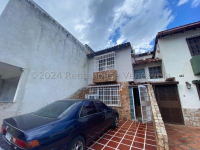 Maria Gonzalez vende comoda casa ubicada en Parqueserino 24-26658, 91 mt2, 3 habitaciones