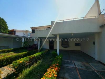 Casa en Venta en Urb. San Jacinto-Cod. 24-22001-José Viloria., 335 mt2, 4 habitaciones