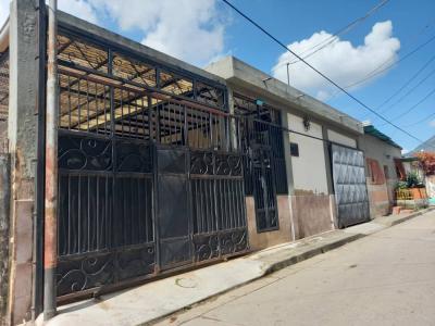 SAMIR TROSEL VENDE CASA EN AV PROLONGACION VALMORE RODRIGUEZ NAGUANAGUA CARABOBO, 187 mt2, 3 habitaciones