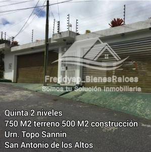 Venta Bella y lujosa Quinta, Urb. Topo Sannin de San Antonio de los Altos, Edo. Miranda,, 500 mt2, 4 habitaciones