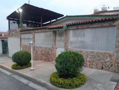 Casa en venta ubicada en el Morro San Diego Carabobo venezuela Cod 24-24226, 101 mt2, 3 habitaciones