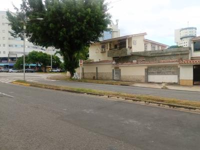 Casa con Potencial Comercial (PM), 546 mt2, 5 habitaciones