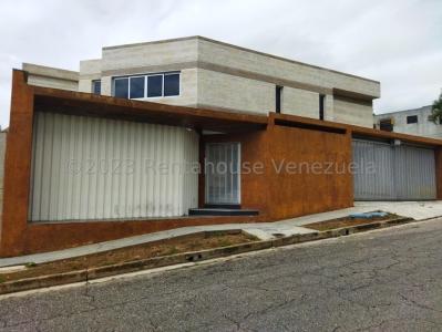 Casa en venta ubicada en Prebo 111 Valencia Carabobo Venezuela Cod 24-6634, 418 mt2, 4 habitaciones