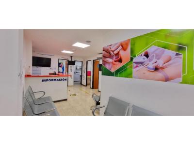 Vendo Centro Médico y Odontológico en Bella Vista, 600 mt2, 7 habitaciones