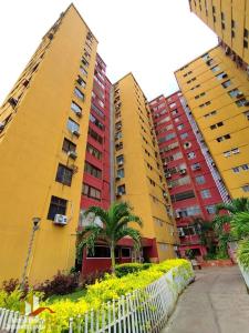 Residencia Paseo Colón. Puerto LA Cruz., 3 habitaciones