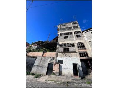 Edificio industrial Mariche, Urb La Estancia, 980 mt2, 8 habitaciones