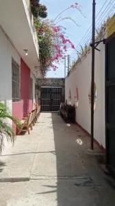 POSADA EN VENTA EN PUERTO CABELLO, 300 mt2, 10 habitaciones