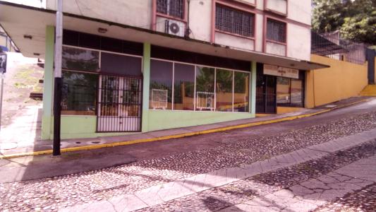 LOCAL COMERCIAL BIEN UBICADO , 75 mt2