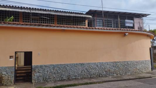 Casa en venta  ideal para negocio, 515 mt2