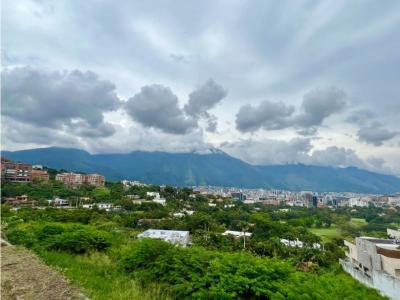 Terreno en Venta en Valle Arriba. Baruta - Caracas