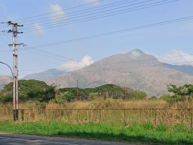 TERRENO EN VENTA EN SAN JOAQUIN, EDO. CARABOBO 