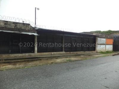 24-20477 Terreno con Galpon Comercial en Venta Flor Amarillo 