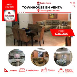 Townhouse en venta en Ciudad Ojeda, 4 habitaciones