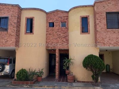 Townhouse en venta en La Entrada San Diego Carabobo 2411779 P, 76 mt2, 3 habitaciones