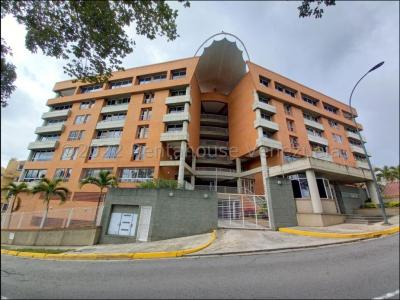   En venta espectacular  Apartamento en venta Lomas del Sol   , 377 mt2, 4 habitaciones