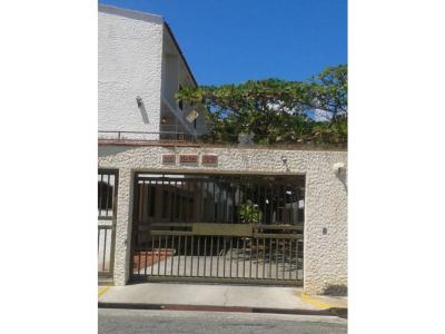 Venta de apartamento ubicado en Higuerote /#GO, 62 mt2