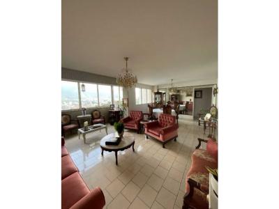 Se vende apartamento 112m2 3h/2b/1p Colinas de Bello Monte 9624, 112 mt2, 3 habitaciones