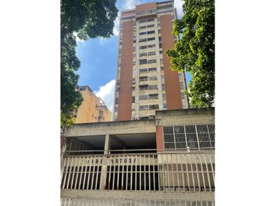Apartamento PH Duplex  para remodelar en venta en El Paraiso 161,13mt2, 161 mt2, 5 habitaciones