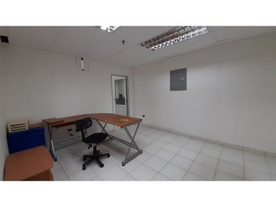 Alquiler Oficina 25 m2 Piso 5 Torre Sindoni Maracay Aragua, 25 mt2, 2 habitaciones