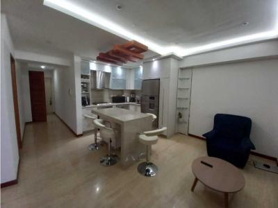 Vendo/alquilo estupendo apartamento duplex con vista en Urb. Altamira, 115 mt2, 4 habitaciones