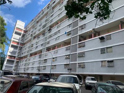 Apartamento en venta Urb Simón Rodriguez, 86 mt2, 3 habitaciones