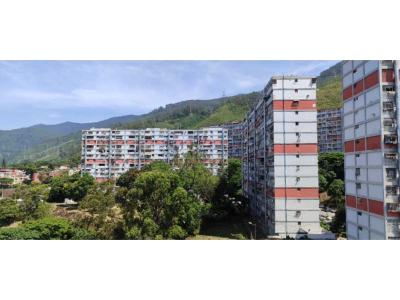 Venta de Apartamento en Simón Rodríguez 98m2, 98 mt2, 4 habitaciones