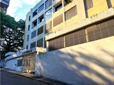 Apartamento en Venta Los Chaguaramos           3H/3B/3PE, 170 mt2, 3 habitaciones
