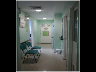 Alquiler de Clinica de Especialidades Médicas. L38, 220 mt2, 17 habitaciones