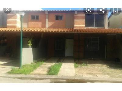 VENTA DE TOWN HOUSE SEBUCAN - TERRAZAS DEL NORTE, TIPURO VE02-020ST-EC, 120 mt2, 3 habitaciones
