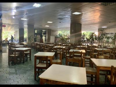 Local comercial más fondo de comercio de restaurante en Chacao, 275 mt2
